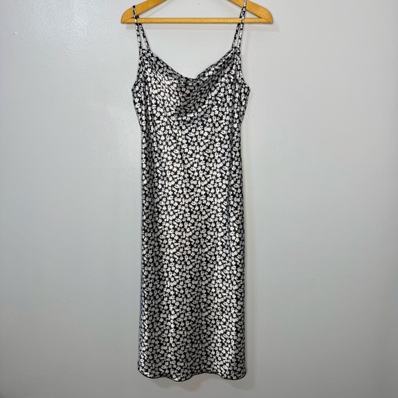 NEW Bebe Monochrome Black and White Floral Dress | M - Picture 1 of 6